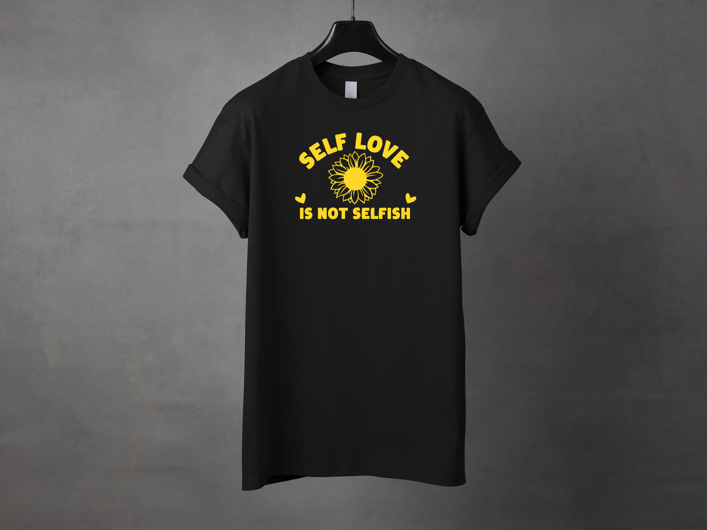 T-shirt unisexe «Self love is not selfish»