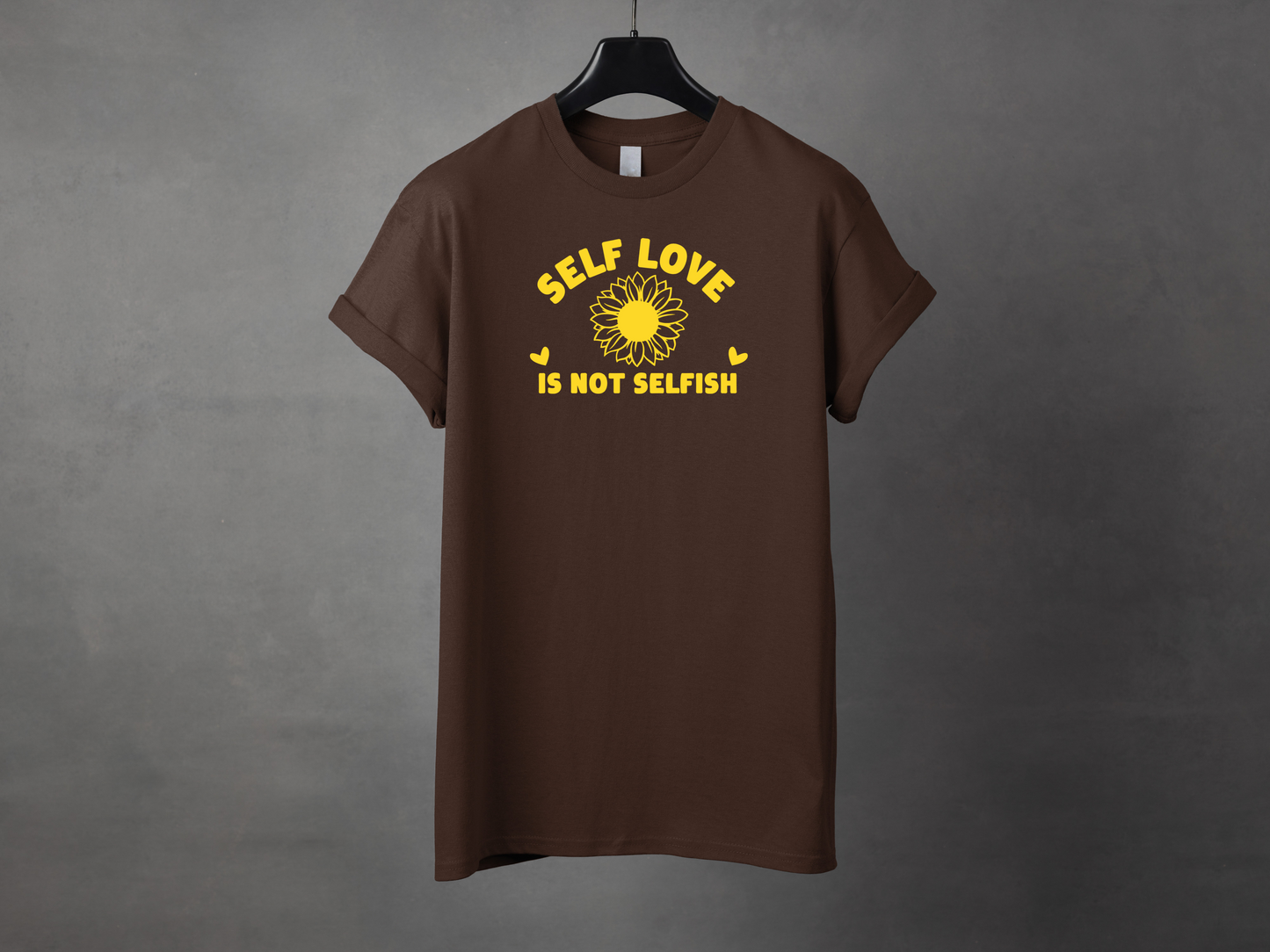 T-shirt unisexe «Self love is not selfish»