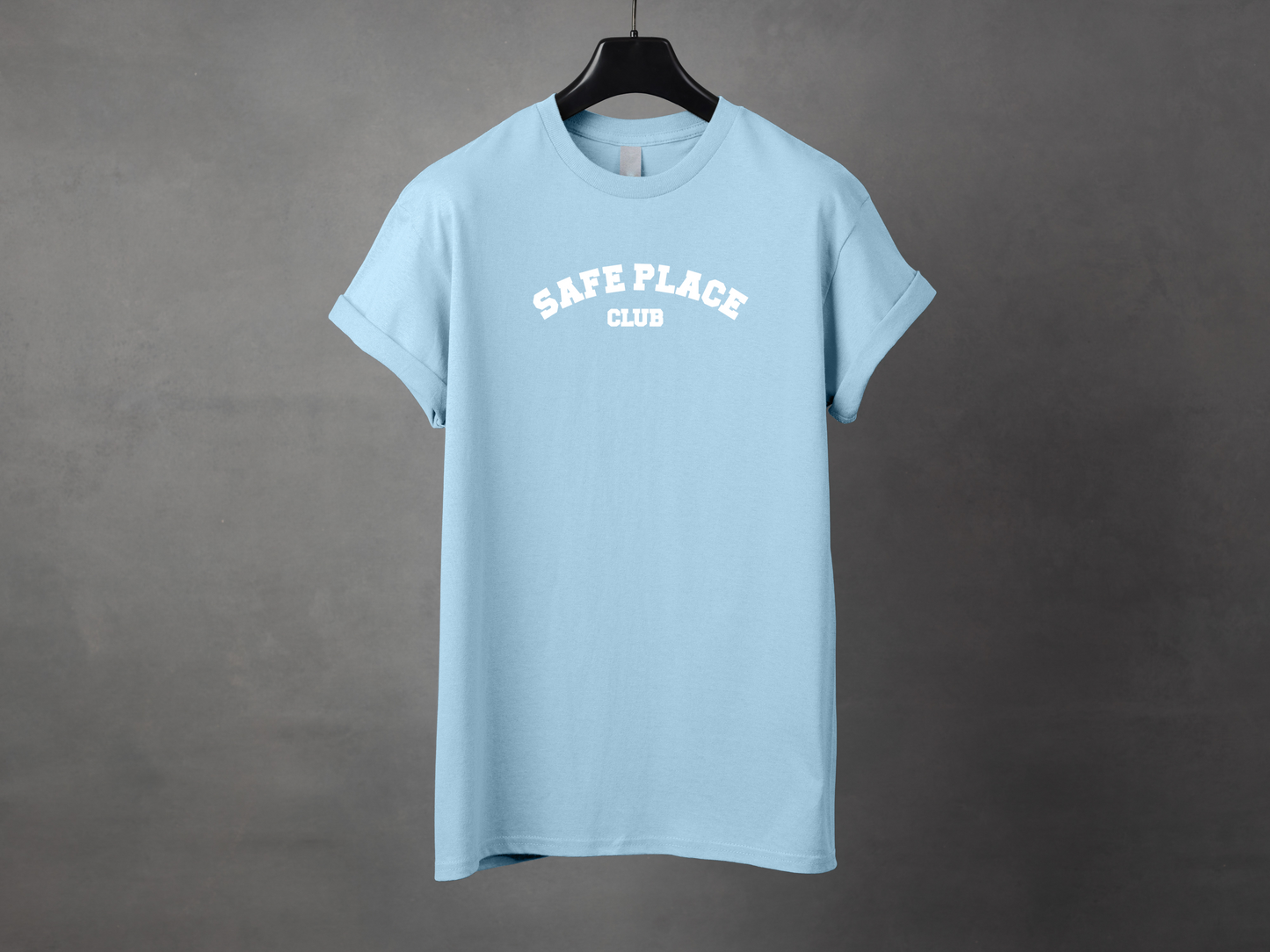 T-shirt unisexe «Safe place club»