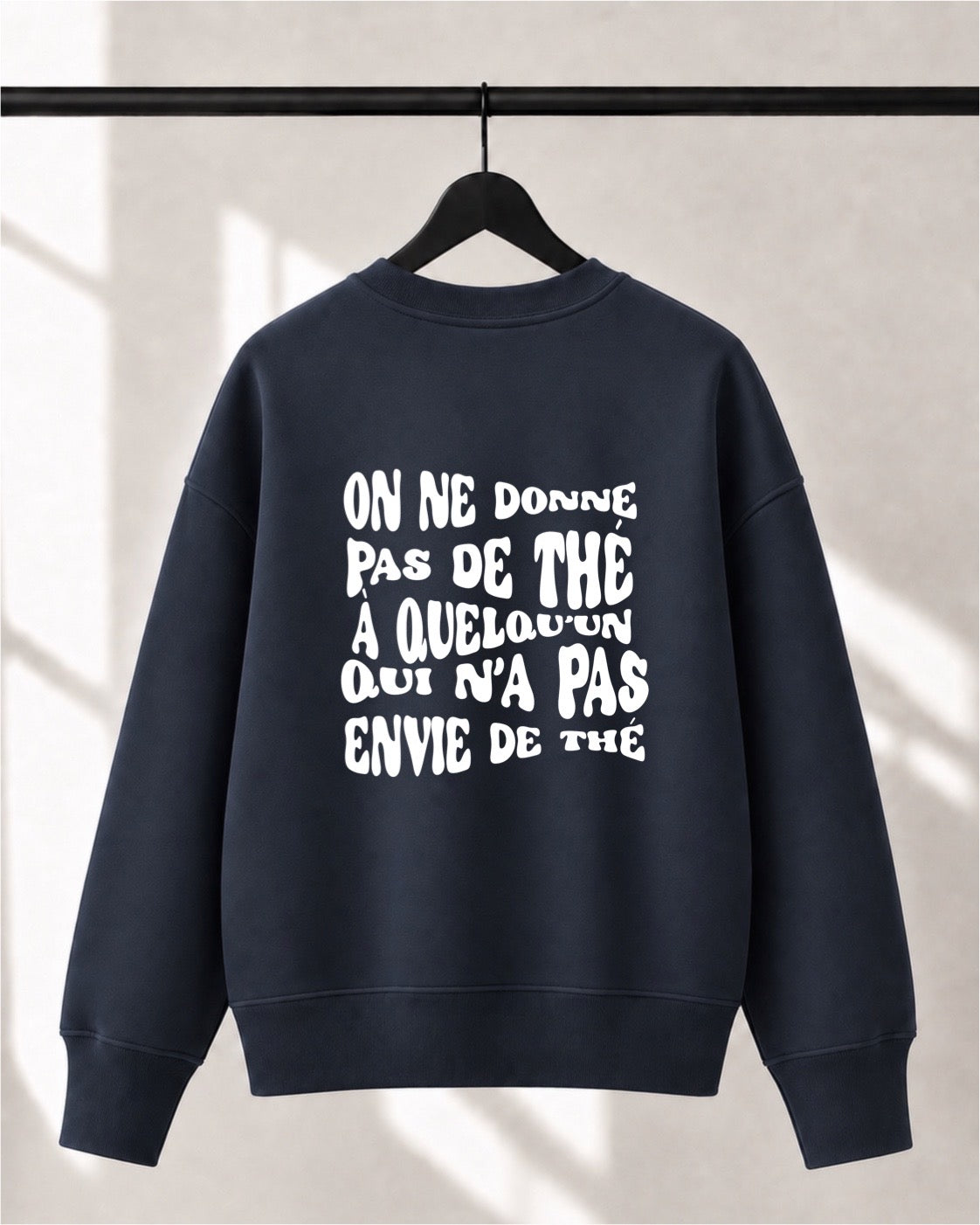 Crewneck Lusso unisexe «Consen-thé-ment»