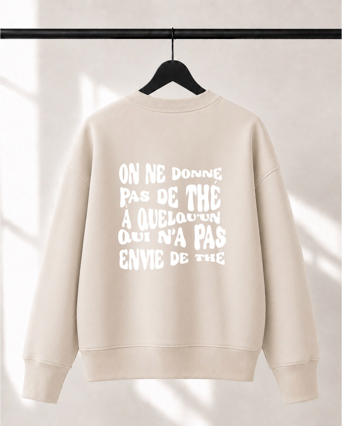Crewneck Lusso unisexe «Consen-thé-ment»