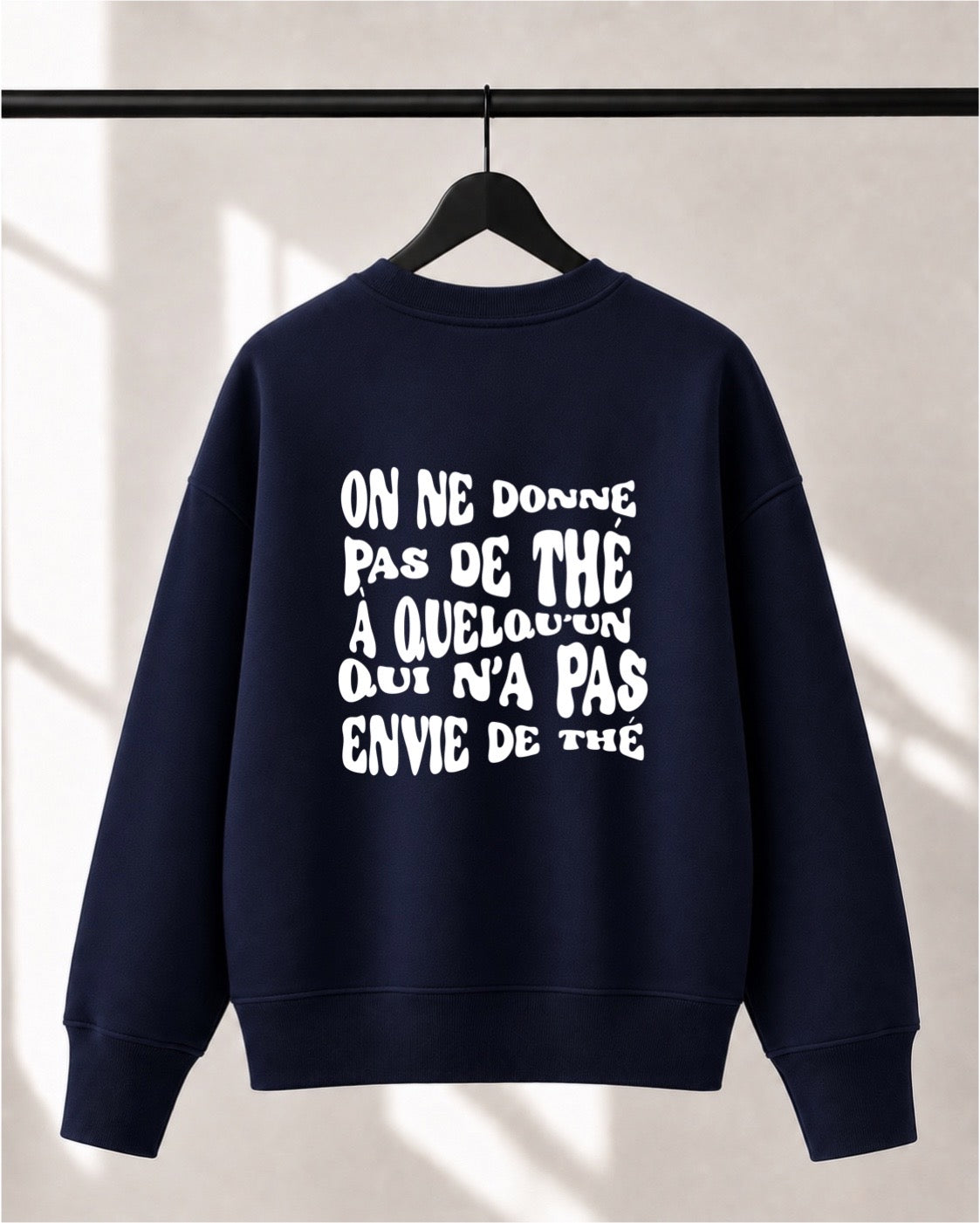 Crewneck Lusso unisexe «Consen-thé-ment»