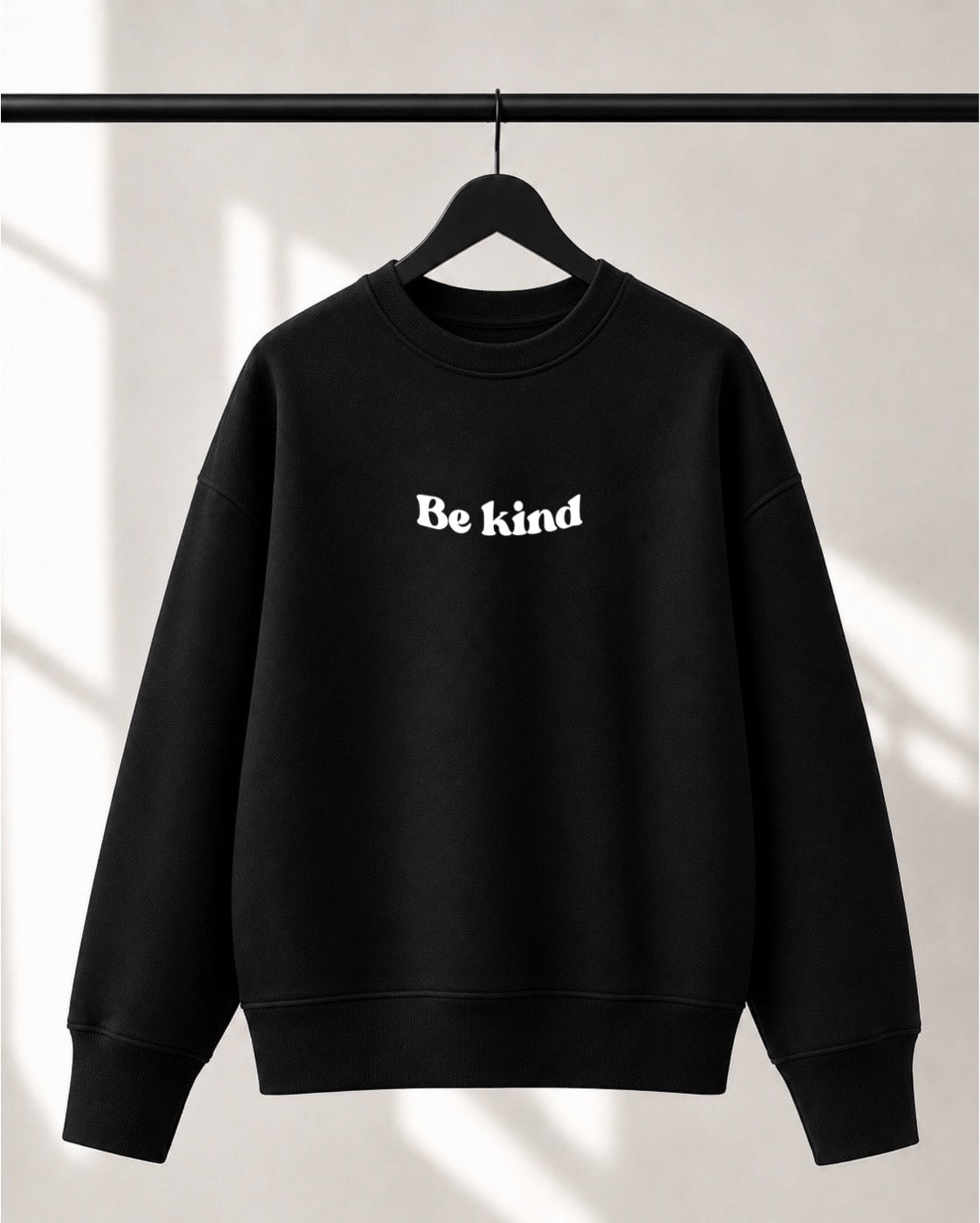 Crewneck Lusso unisexe «Be kind»