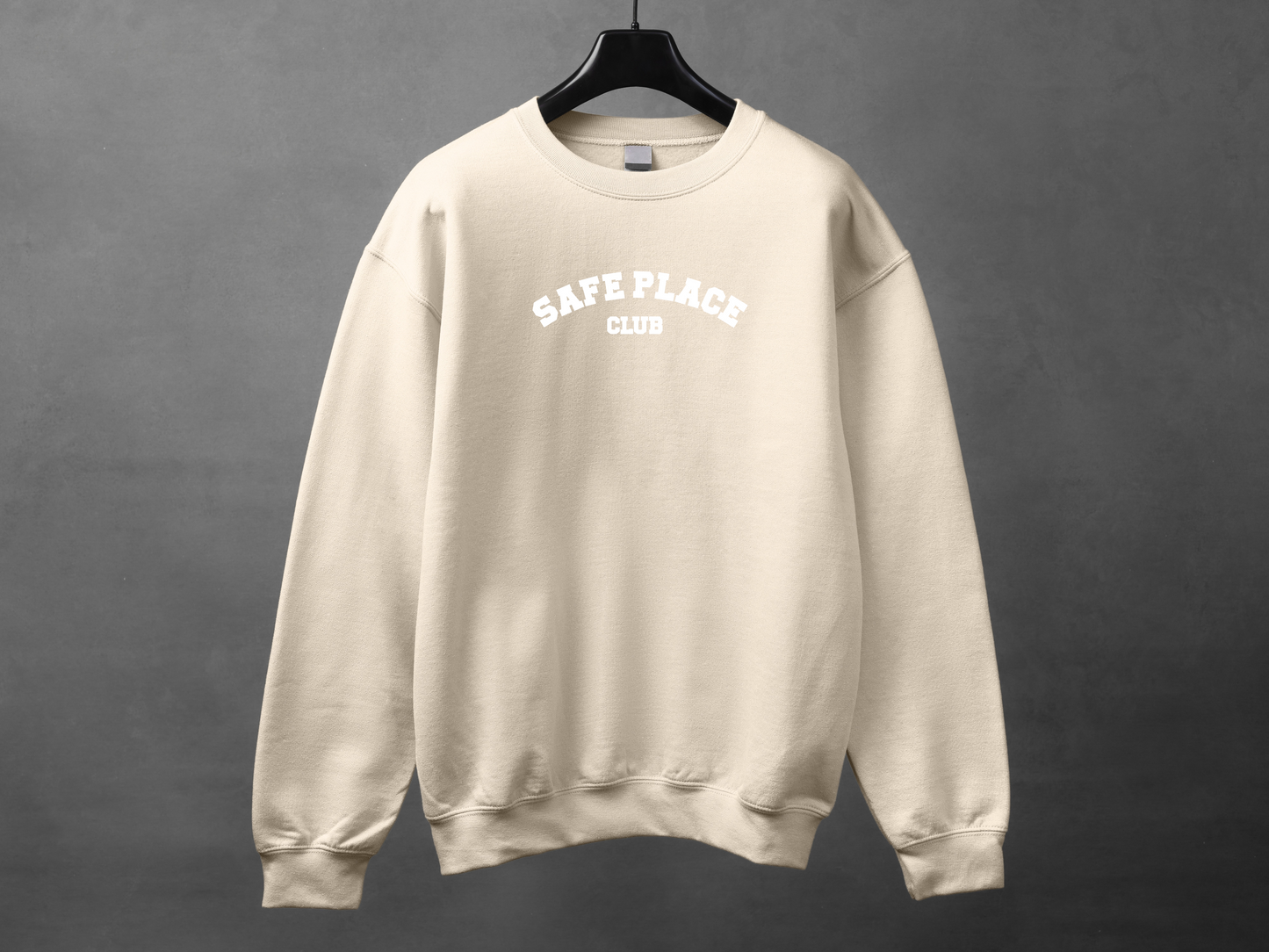 Crewneck unisexe «Safe place club»