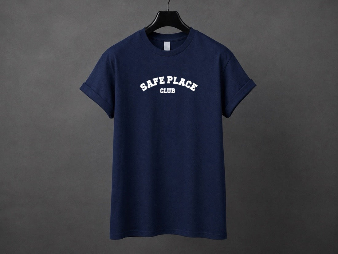 T-shirt unisexe «Safe place club»